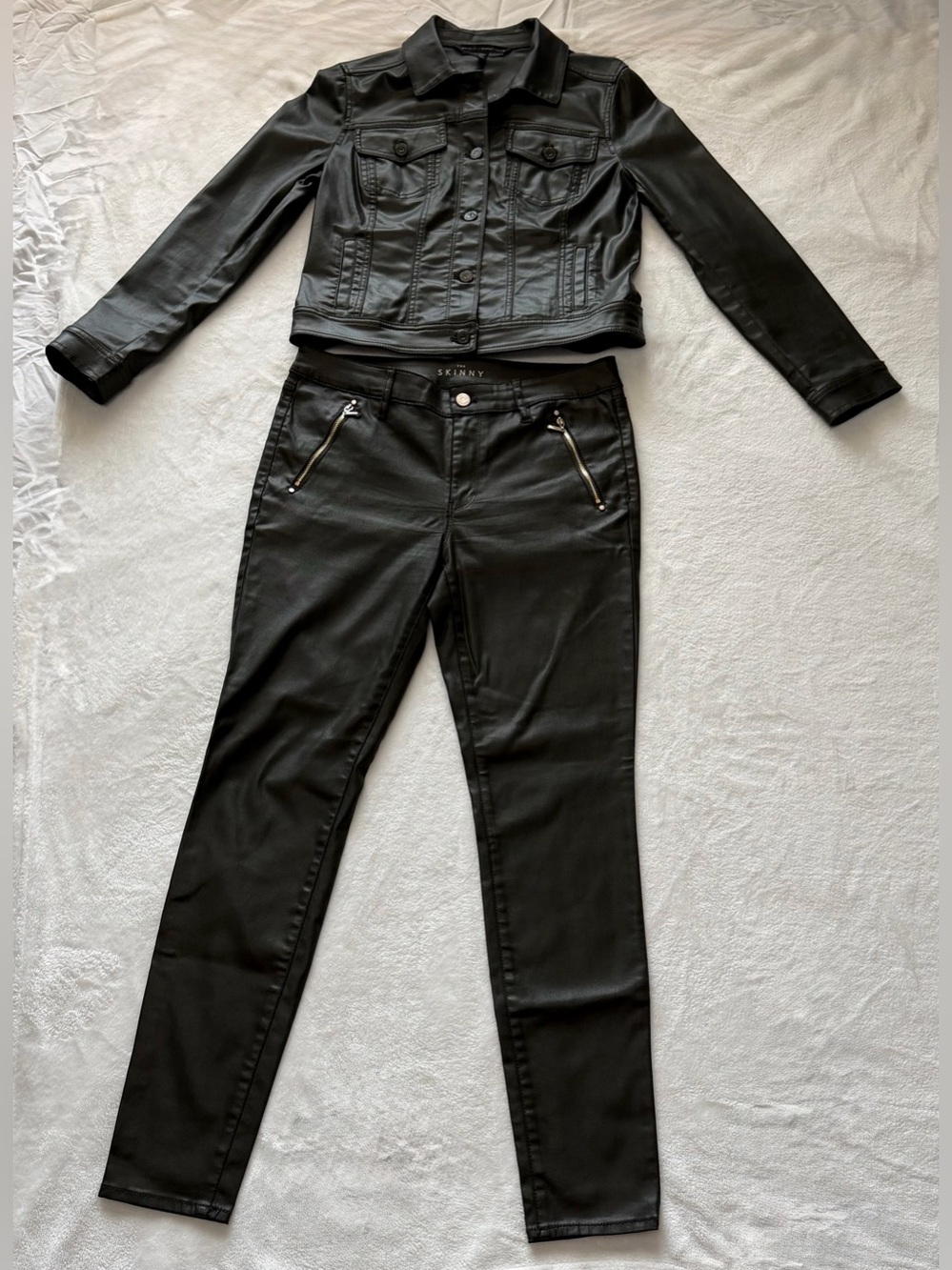 WHBM matching coated jacket & Skinny pants set size 8, dark olive.